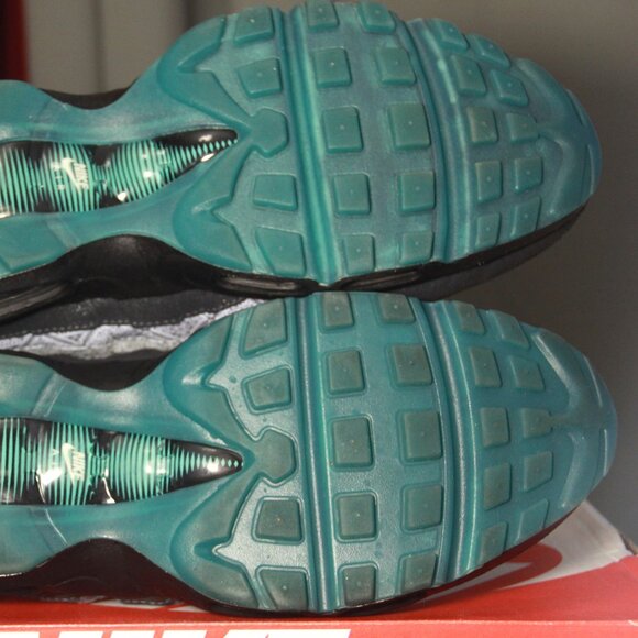 Size 12 - Nike Air Max 95 SE Day of the Dead - Picture 7 of 8